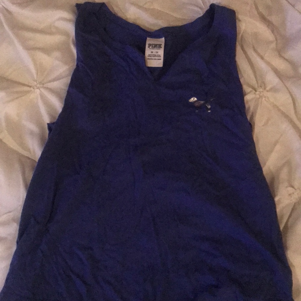 Victoria’s Secret Pink workout top